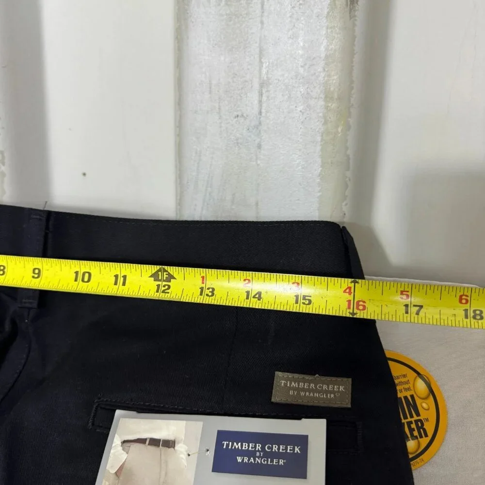 Timber Creek By Wrangler Ultimate Khakis Pant Mens Black Stain Blocker 32X30 NWT